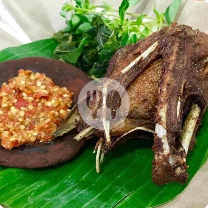 Paket Paha menu Bebek Goreng H. Slamet Tipes, Serengan