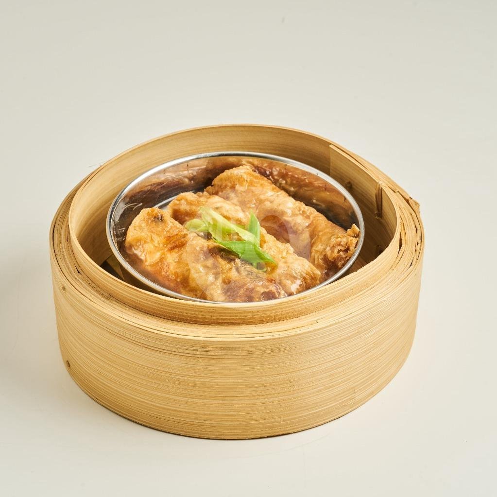 Pao Telur Asin menu HAKA Dimsum Shop, Bintaro
