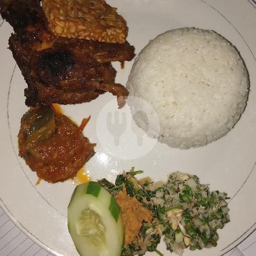 Ayam Potong Kremes menu Rumah Makan Raos, Bagawan Tabari