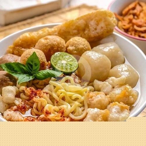 Jigor menu Cilok Mercon Tulang Rangu, Pagar Pink