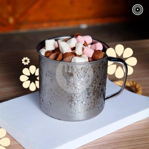 Es Coklat & Chocomellow menu Es Coklat Tiada Dua, Ciliwung