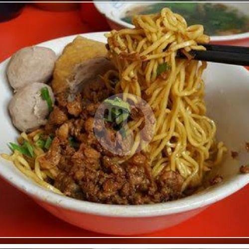 Mie Ayam Kering Bakso menu Warung Mie Ayam Kering Bakso Lumayan, Darmosari