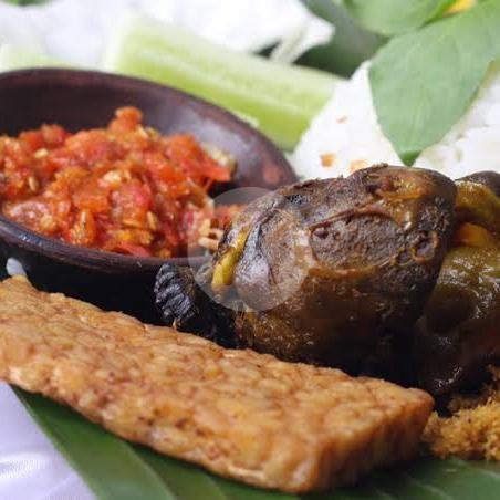 Nasi Kotak Ayam Bakar menu Kendi Mas Jaya
