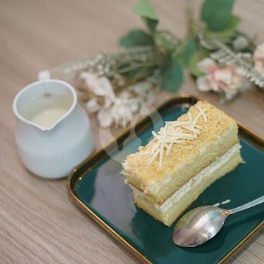 Bomb Mozza menu Chezini Bakery Cafe, Pondok Kelapa