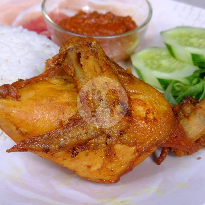 Tahu/Tempe menu Bebek Goreng Sri Lestari, Polehan