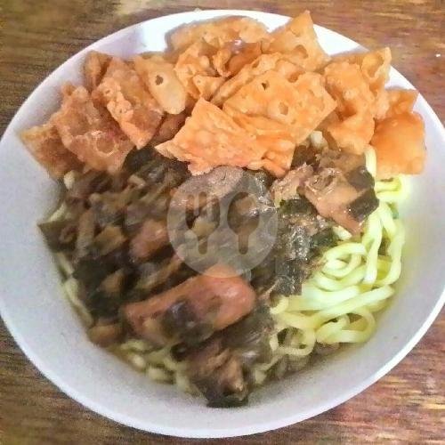 Es Teh menu Bakso dan Mie Ayam Sahabat Baru, Prajurit Kulon