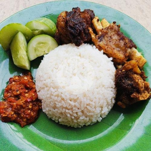 paket Iga Sapi Penyet menu Rumah Makan Sate Tegal H. Sadjim