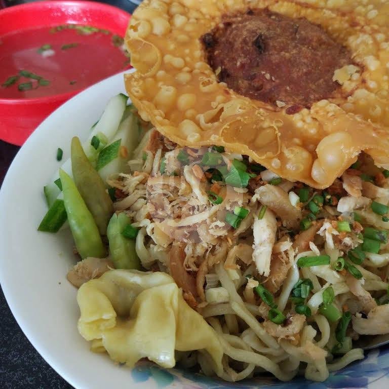 Pangsit Mie Ayam Jamur menu MS - Mie Surya Pangsit Dan Bakwan, Rungkut