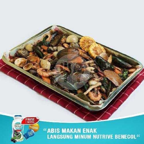 Review Seafood Kiloan Bang Bopak: Kenangan Manis dan Hidangan Laut Autentik di Pahlawan