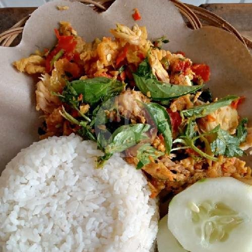Paket Ayam Geprek Sambal Terasi Segar menu Ayam Geprek dan Kremes Garasi Ayam Sumber, Pajajaran