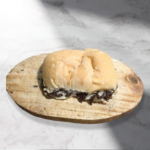 Paket Indogor-milk menu Roti Bakar Baim & Susu Mas Boy, Tubagus Ismail