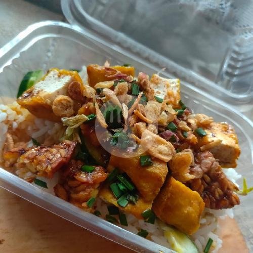 Sajian Jamblang: Menyajikan Cita Rasa Otentik Cirebon di Jakarta