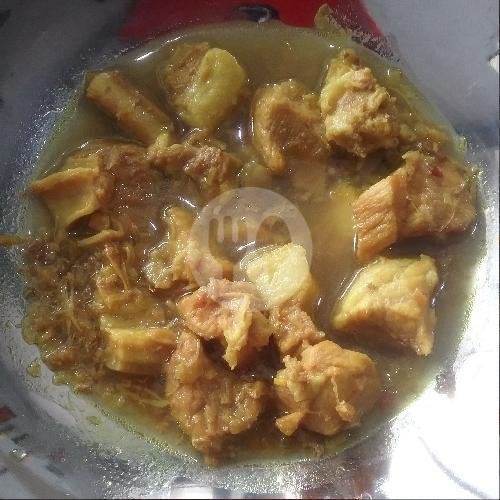 Babi Kecap/porsi menu Warung Seruni Masakan Bali, Sukun
