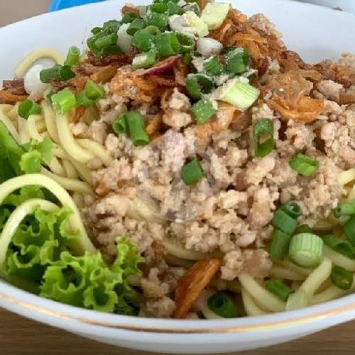 Review Depot Mie Gadjah Mada 1: Surga Pangsit Mie di Malang