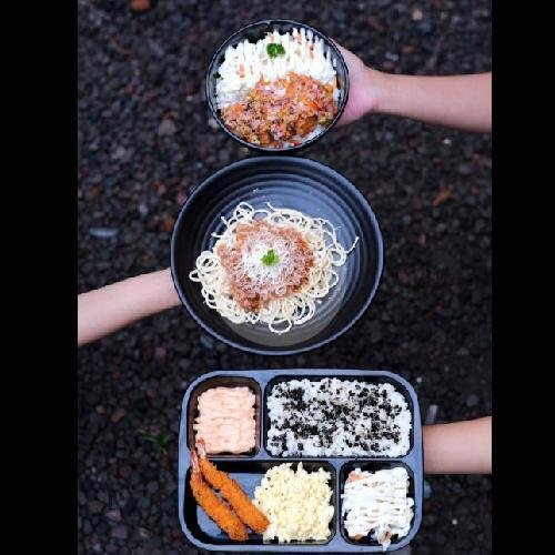 Used To Be In Love menu Peachy Coffee & Work Space, Taman Siswa