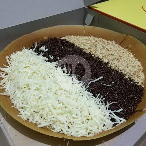 Terang Bulan Sultan menu Martabak Baru, Sisir