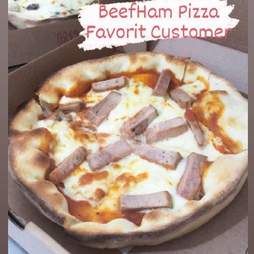 Sosis Pizza (R) menu Pizza Js, Jelambar