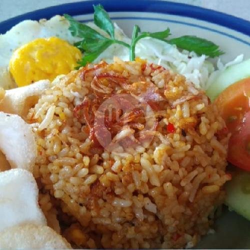 Ayam Goreng menu Warung Lotek dan Gado-gado Bu Yus, Wonocatur
