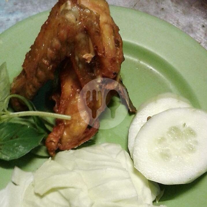 Lele Goreng menu Sop Buntut Pak Bujang, Jetis