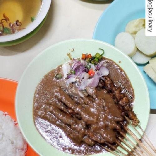 Sate Depot Nikmat Cak Djauhari: Surga Kuliner Nostalgia di Condongcatur