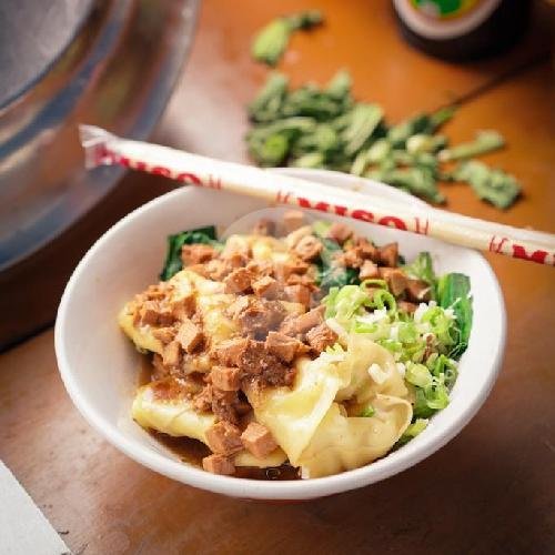 Review Mie Ayam Garuda Cideng: Pengalaman Makan yang Seru di Jakarta