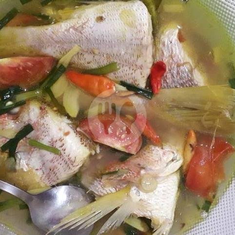 Sop Ikan Kuah Kuning menu Ayam Bakar Mannana, Tarumanegara