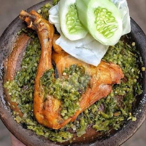 Ayam Biasa Sambel Geprek menu Pecel Lele Barokah Sukabirus