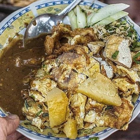 Nasi goreng Jawa + Telor menu Dipo18 Nasi Goreng Dan Tahu Telor, Tegalsari