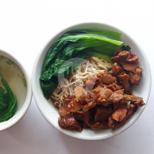 Es Cincau Alpukat menu Kampung Cerbonan, Cibogo - Bandung