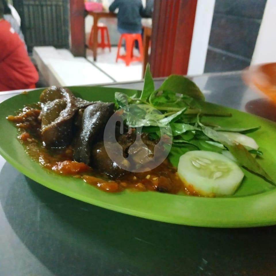 Kakap Bakar menu Lalapan, Seafood, Ikan Bakar Cak Rie, W. R. Supratman