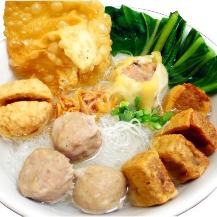 Mie CRISPY  (Legendary Crispy Bowl Chicken Noodle) menu Mie Horizon, Solo Grand Mall