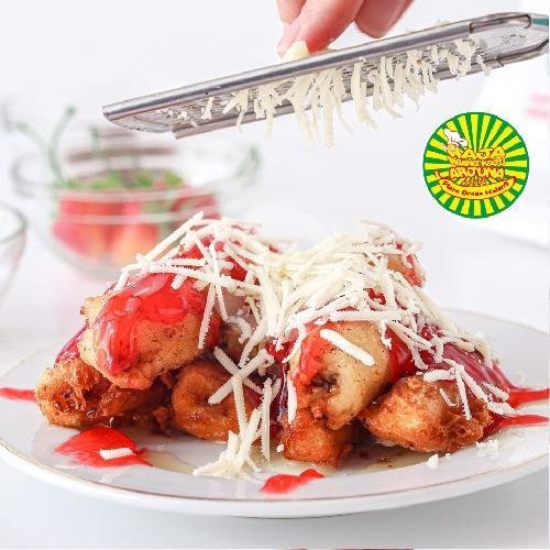 Pisang Keju Strawberry menu Raja Pisang Keju Arjuna, Plaza ARAYA