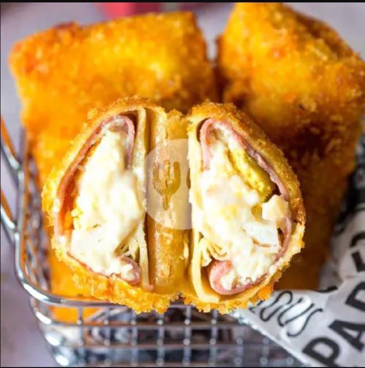 Pastel Spesial Mama 89 Frozen Isi 5 menu Pastel Mama 89, Kebon Jeruk