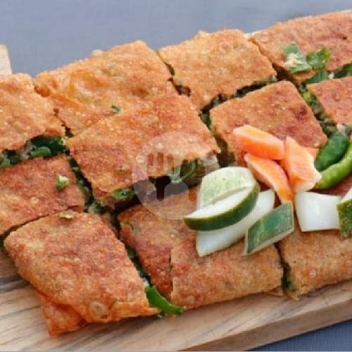 Super Daging Sapi menu Martabak Terang Bulan MakNyuss, Manukan Dalam