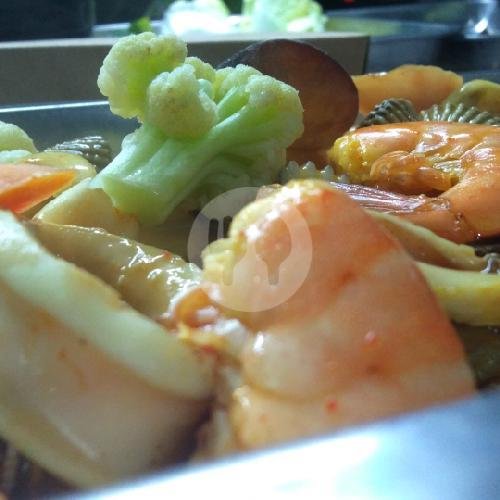 Gurame Goreng menu Warung Mas Bebs, Kopo Cirangrang