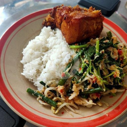 Review Lezat Warung Nasi Sunda Chika: Surga Kuliner di Tanjung Duren