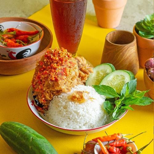 Paket Ayam Crispy Dada / Paha Atas Saos Keju ( Semok Keju C) menu Ayam Semok, Klojen