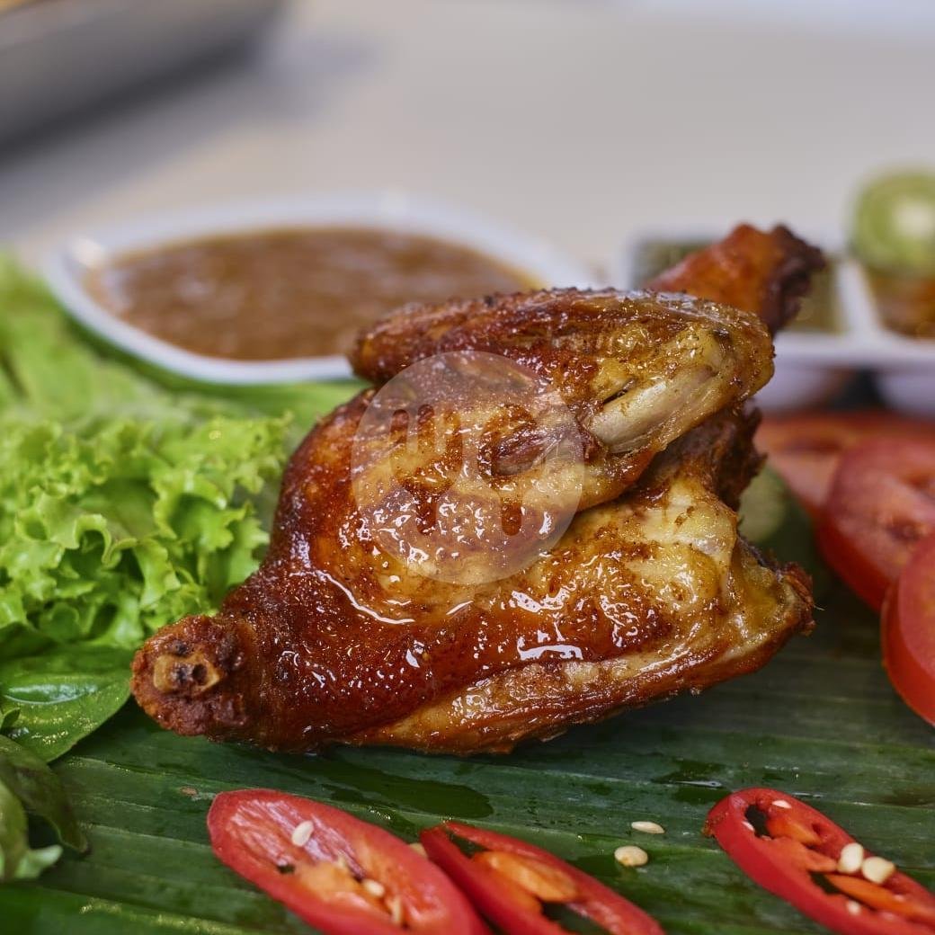 Ayam Paha menu Bebek Kalio Ananda, Japati