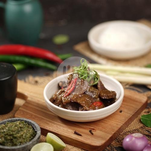 Ayam Bumbu Rica menu Sei Sapi Lamalera, Bagusrangin