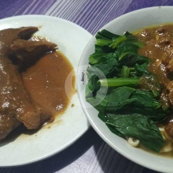 Es Teh menu Bakso dan Mie Ayam Ceker Pak Eko, Sitimulyo