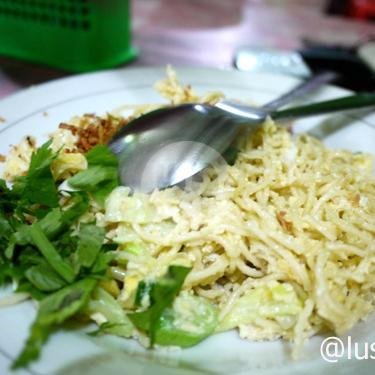 Bakmi Godhok Spesial menu Bakmi Jawa Pak Teguh Njero, Pasar Pleret