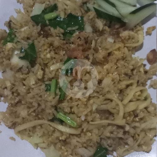 Nasi Goreng Sossis menu Warung Mbah Riman Barokah, Lowokwaru
