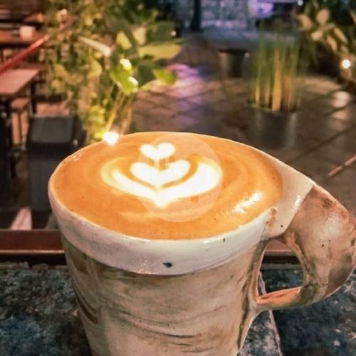 Tropical Coffee menu Kubik Koffie, Padang