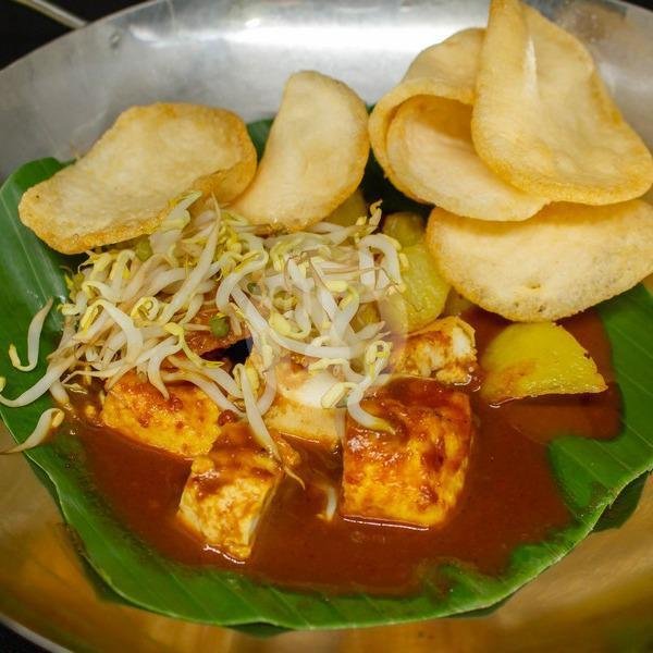 Tahu Gunting menu Soto Madura Juanda, Gambir