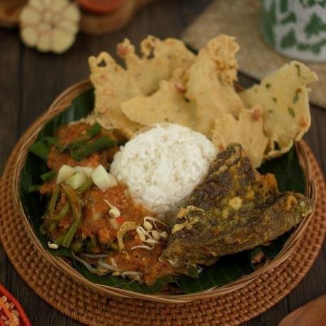 Nasi Pecel + Telur menu Depot Bu Ima, Karang Empat Besar