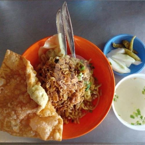 Pangsit mie Ayam Ndower menu PANGSIT MIE AYAM & NASI GORENG CAK KIS, KALASAN