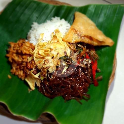 Nasi + 5 Macam Lauk menu Nasi Langgi Pak Man, Mlati