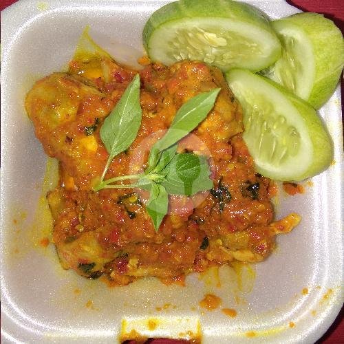 Nasi Putih menu Ceker Mercon 13, Kampung Dukuh