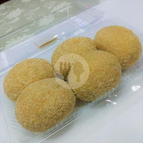 Kroket Mentah Mika Isi 5 Pcs menu Kroket Kentang Dewi Ayu, Kampung Baru