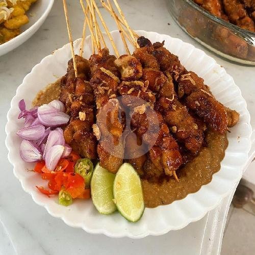 Sate Ayam + Nasi menu Sate Warung Pojok Azizah, Gubeng